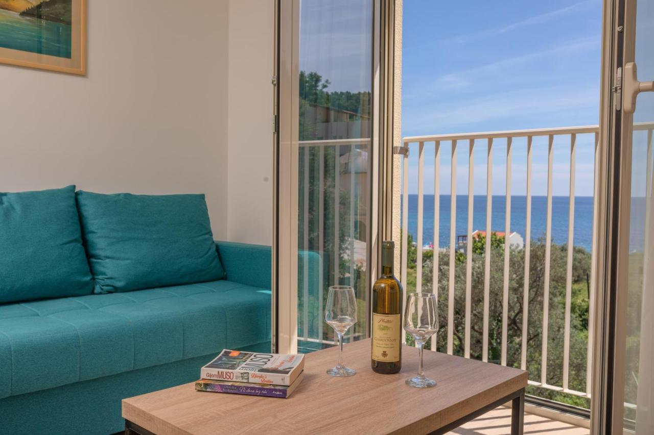 Apartments Bonazza Petrovac Exteriör bild