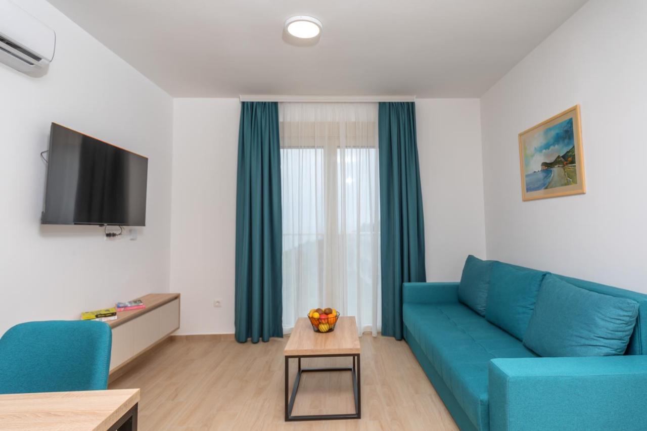 Apartments Bonazza Petrovac Exteriör bild